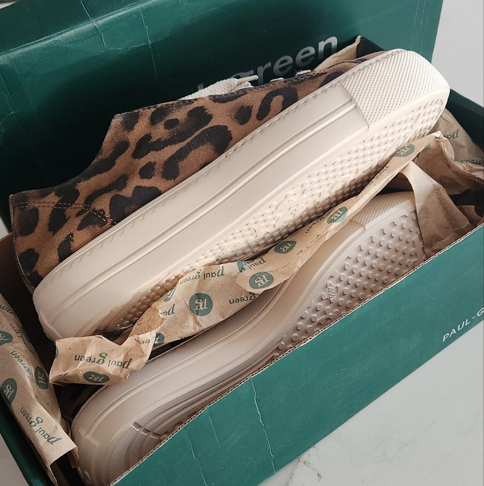 Paul Green Womens Bixby Sneaker Leopard White Combo at 4.5 (US Women's Size 7) M - Picture 5 of 5